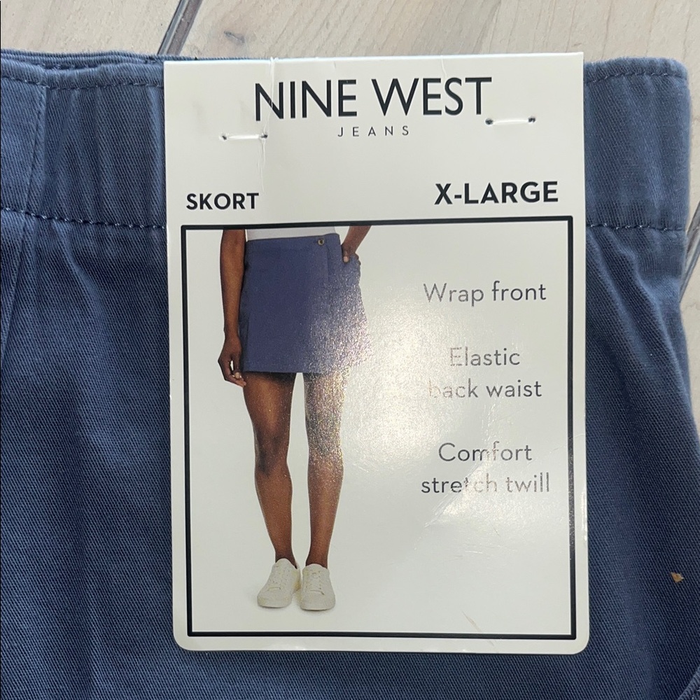 Nine West Vintage Indigo Skorts - Picture 9 of 12